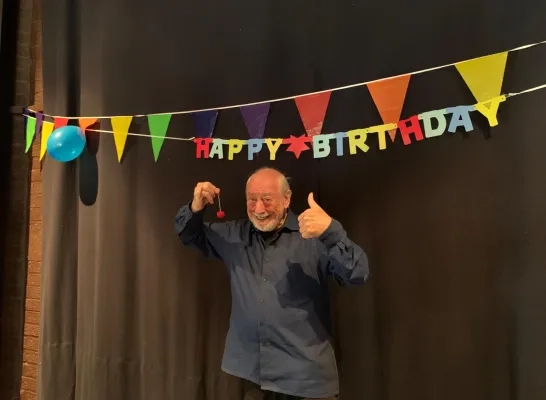 Urbanus viert zijn 75ste verjaardag met een afscheidstoernee