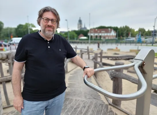 Eindelijk zomer, en net nu is waterspeeltuin stuk