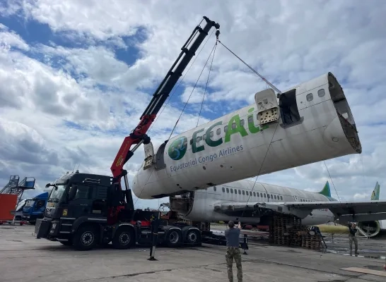 Groen-witte Boeing is ontmanteld 