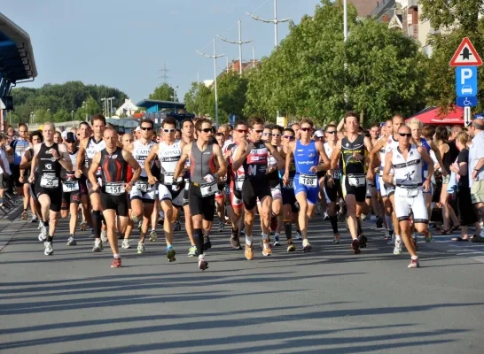 De Halse Duatlon trekt elk jaar veel deelnemers en supporters