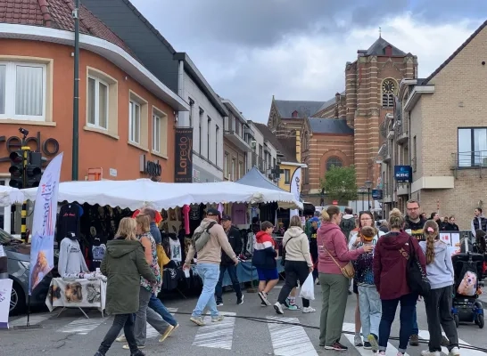 De Jaarmarkt op het Druivenfestival in Hoeilaart