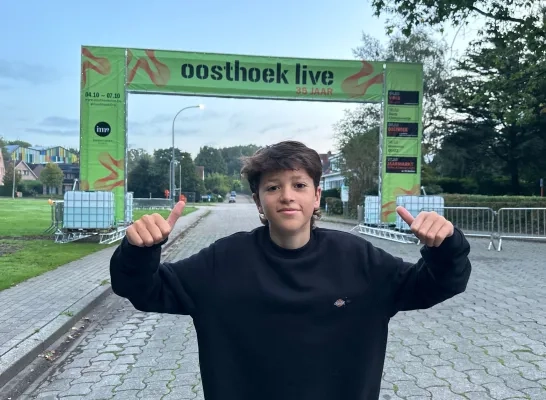 DJ Sebsky (13) is de jongste winnaar ooit van de Oosthoek Live DJ Contest