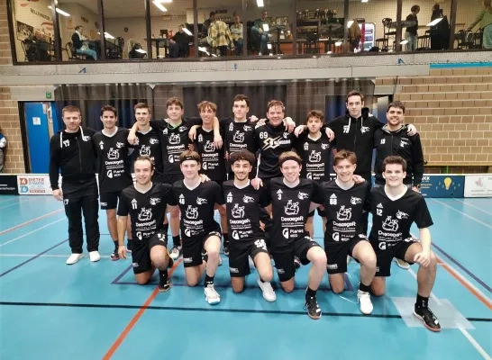 Floorballteam Juventus Affligem is leider in de hoogste klasse en hofleverancier voor de nationale ploeg 