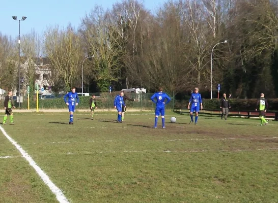 Krachtbalteam Helios Halle speelt gelijk tegen Menen en is gedeeld vierde