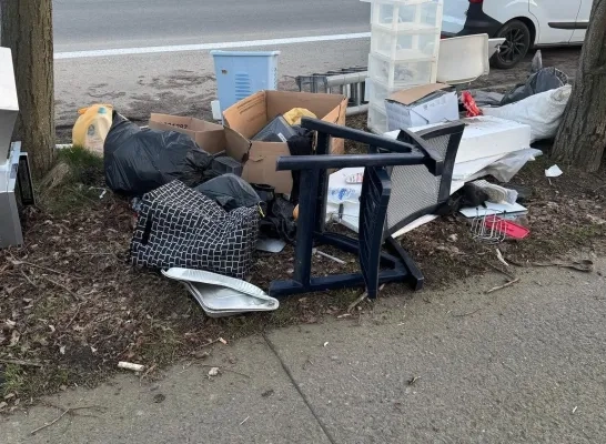 Sluikstort op de Vilvoordsesteenweg