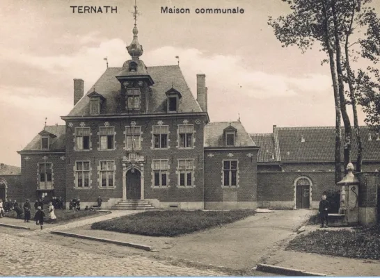 oud_gemeentehuis_ternat.jpg