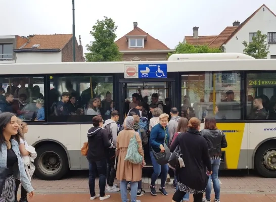 busreizigers_in_wemmel.jpg