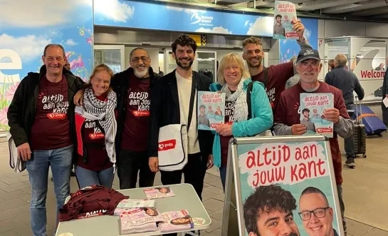 PVDA voert campagne op de luchthaven