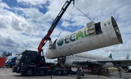 Groen-witte Boeing is ontmanteld 