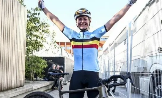 Wereldkampioene gravel Kim Knaeps uit Zemst ambitieus voor de toekomst