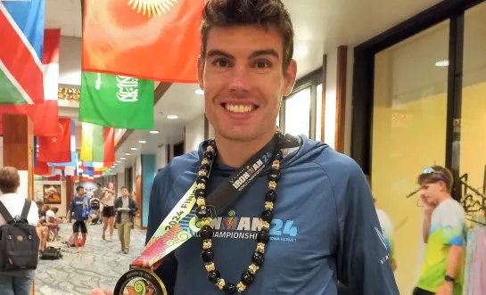 Joeri Deleener uit Linkebeek brengt Ironman van Hawaï tot een goed einde