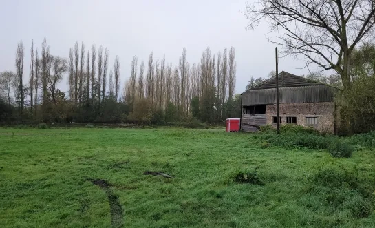 Oude houtzagerij maakt plaats voor uitbreiding natuurgebied in Wemmel