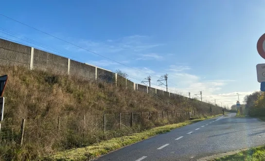 De gemeente Dilbeek verzet zich tegen het zonnepanelenpark