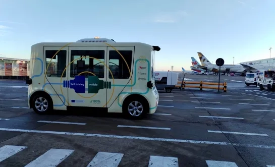 Brussels Airport test zelfrijdende shuttle op tarmac