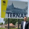 De nieuwe borden in Ternat moeten het Vlaamse karakter van de gemeente versterken