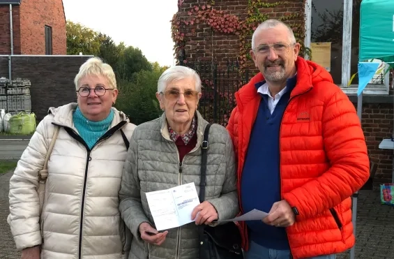 Angèle (90) trekt vol overtuiging naar de stembus: "Omdat we mogen!"